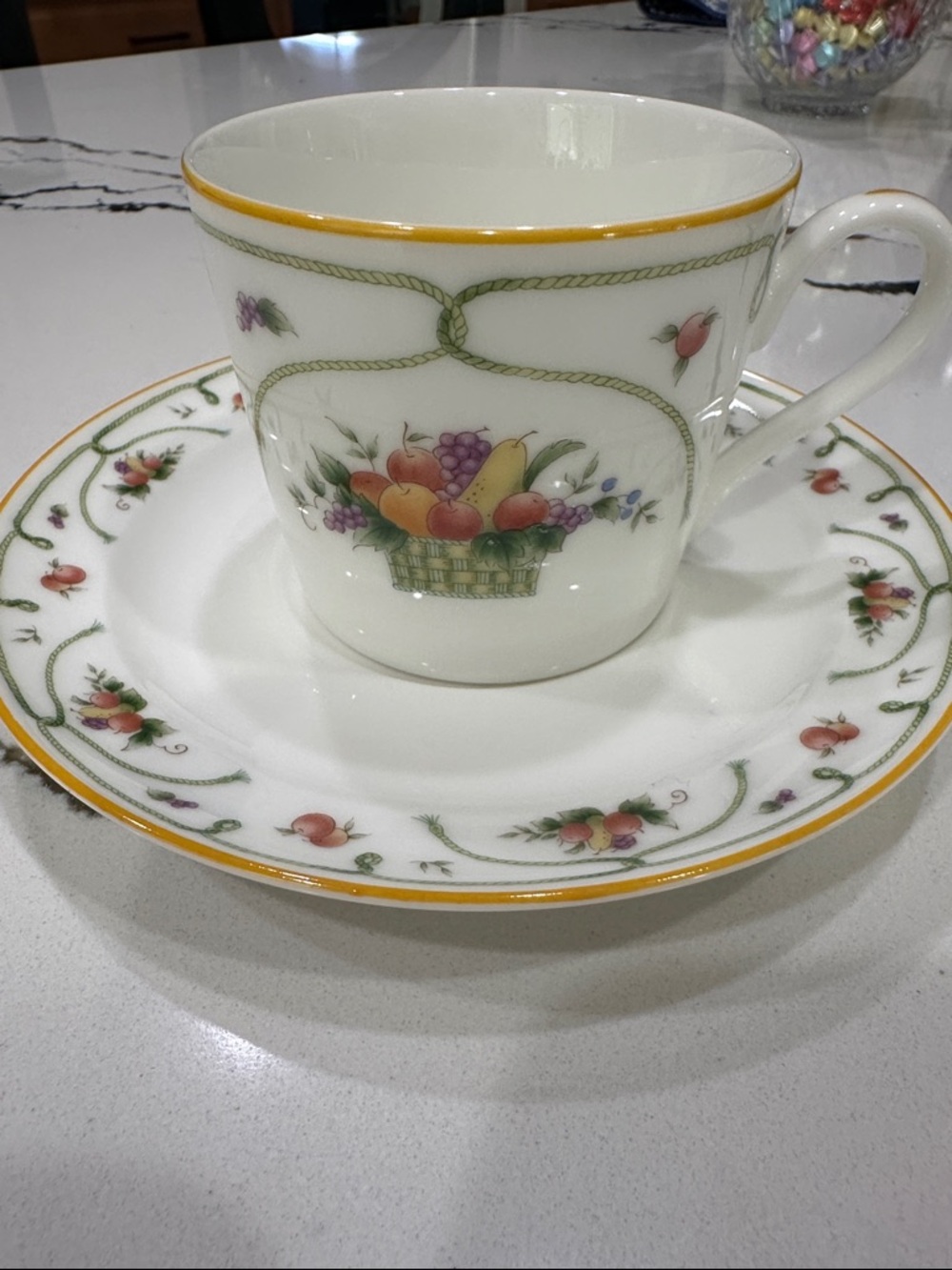 Oscar de la Renta Fruit Basket Tea Cup and Saucer in White with Yellow Trim